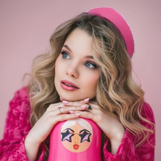 Лола Натурола