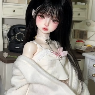 𐔌 >___< .ᐟ ♡