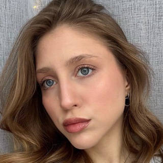 Аня