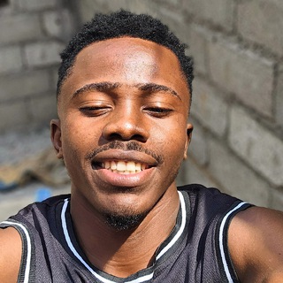 Mr Perfect 😎🌞🌒 Fred😎