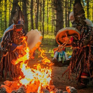 ШАМАНЫ АЙДАНА И ТУЯ