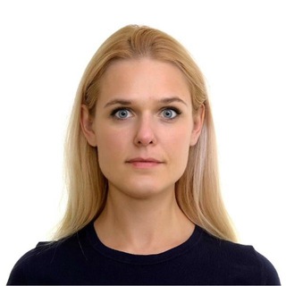 Анна Зверева