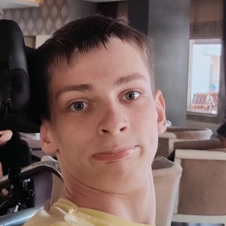 Михаил Гнездилов (MICHaStrong)