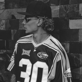 -𝑀🎧.