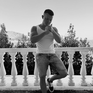Дмитрий Максимов