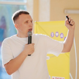 Денис Денисов