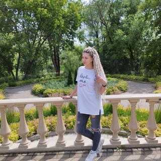 Джули Шэн