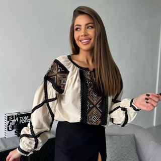 Вишиванки Джинси Туреччина/ Жіночий одяг