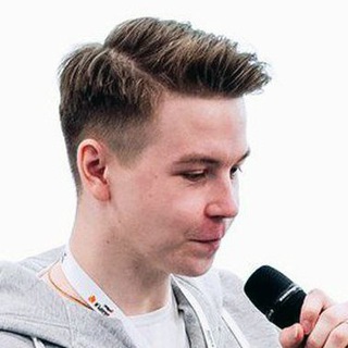 Дмитрий Уткин