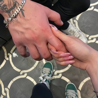 𝐁 𝐀 𝐑 𝐋 𝐄 𝐒
