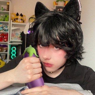 𝐅𝐞𝐦𝐛𝐨𝐲 𝐆𝐫𝐨𝐮𝐩 𝐒𝐡𝐞𝐦𝐚𝐥𝐞 𝐆𝐫𝐨𝐮𝐩 🏳️‍⚧️🏳️‍🌈