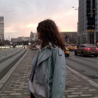 Лукеша 🖤