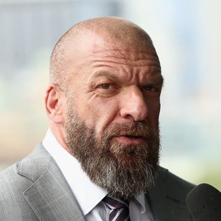 WWE Looks - Реклама