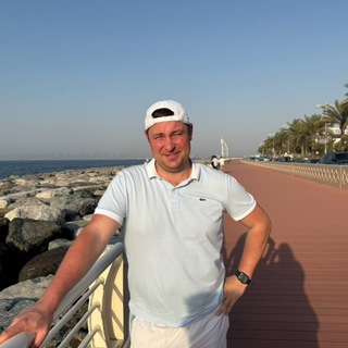 Юрий Маслов