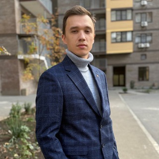 Максим Сарасом