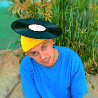 Max Uvarov