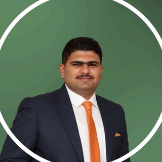 الأستاذ احمد دشر