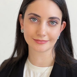 Камилла Атаяр