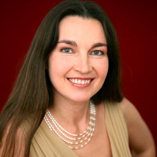 Elena Nesterenko