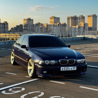 BMW M5 E39