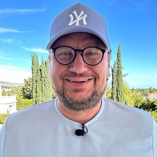 Артемий Фридман