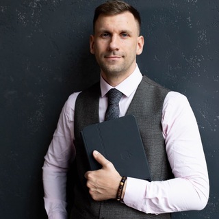 Stanislav Kovalevsky (Dubai)