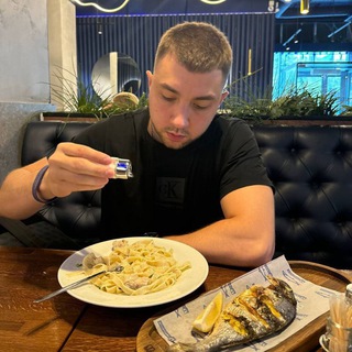 Николай Вяза