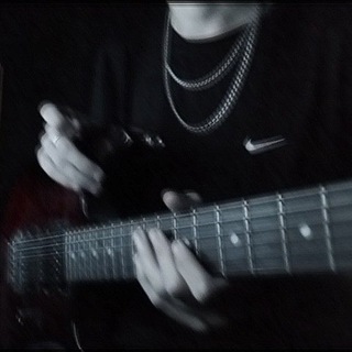кенни украл гитару 🎸