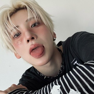 ⋆｡tina:*☽