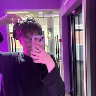 ​♱