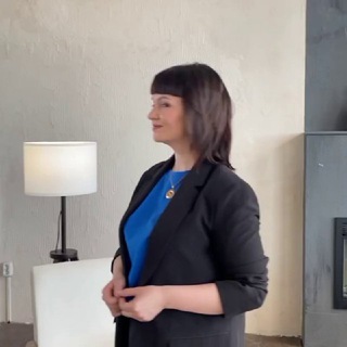 Полина Лысова HR- консультант, специалист по управлению командой.