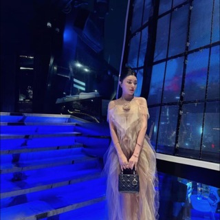 BẢNH LÀ TAO