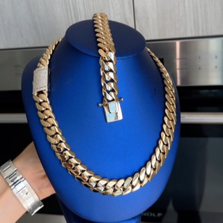 CUBAN LINK CONNECT