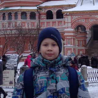 Максим Плотников