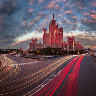 Москва. Дружба. Жвачка.
