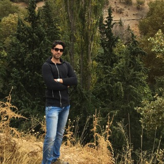 Siavash Es