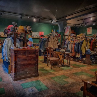 Tweed Hat Showroom