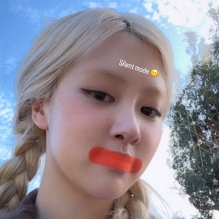 The Blonde Girl Rosé