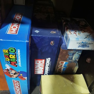 Juegos de Cartas, Mesa y Videojuegos