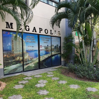 MEGAPOLIS