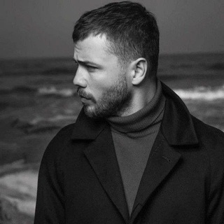 حًچيَ عٌمًآر️ 🖤
