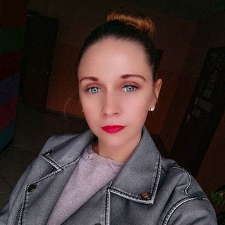 Аня