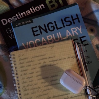 Girls’ English & Linguistics Community (GELC)