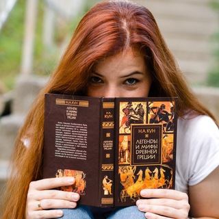 Veronika @ronikabook