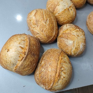 SOGʻLOM SHIFO NONLAR "ZikriF" coissants va chiskeyklari