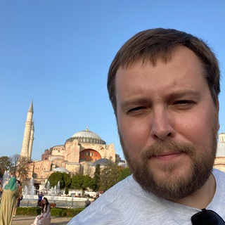 Роман Колесников