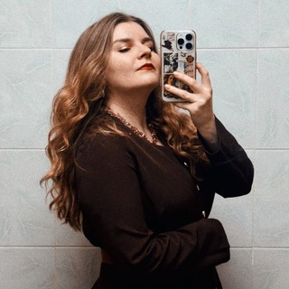 Анна Тихонова