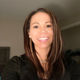 Anna Scott, RN