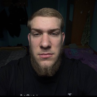 E A