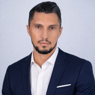 Л Роман
